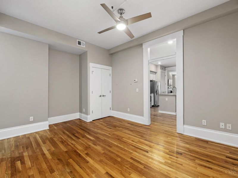1407 Vine Street, Unit 202, Cincinnati, OH 45202 Photo 22