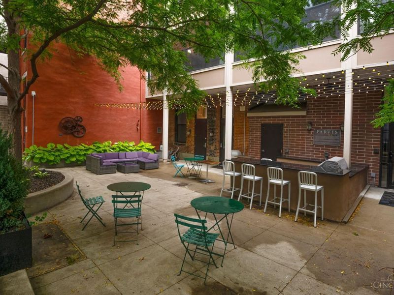 1407 Vine Street, Unit 202, Cincinnati, OH 45202 Photo 4