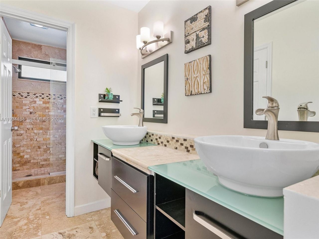 515 NE 38th St , Unit 10, Miami, FL 33137 Photo