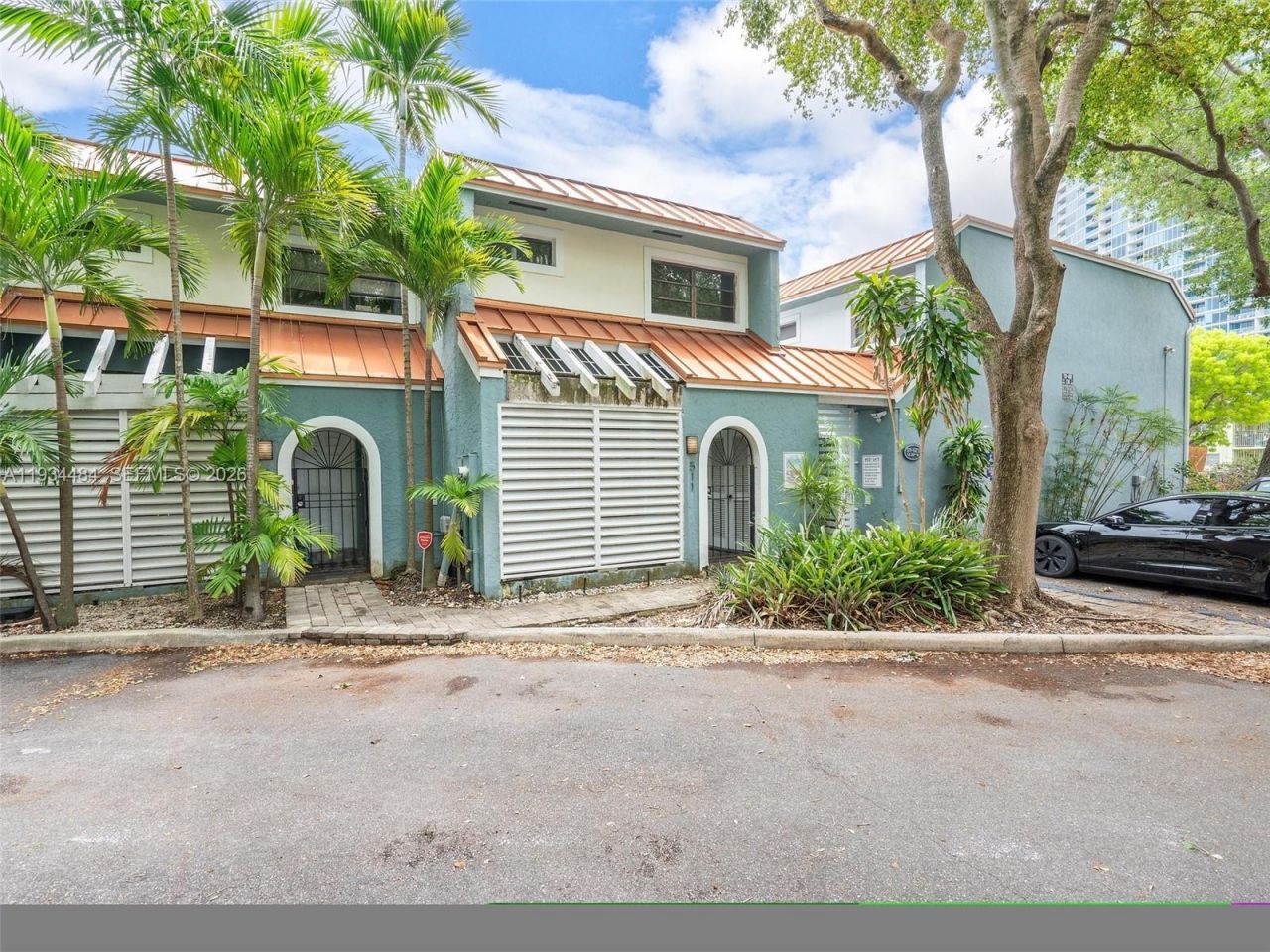 515 NE 38th St, Unit 10, Miami, FL 33137 Photo