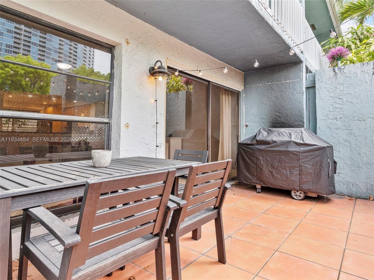 515 NE 38th St , Unit 10, Miami, FL 33137 Photo