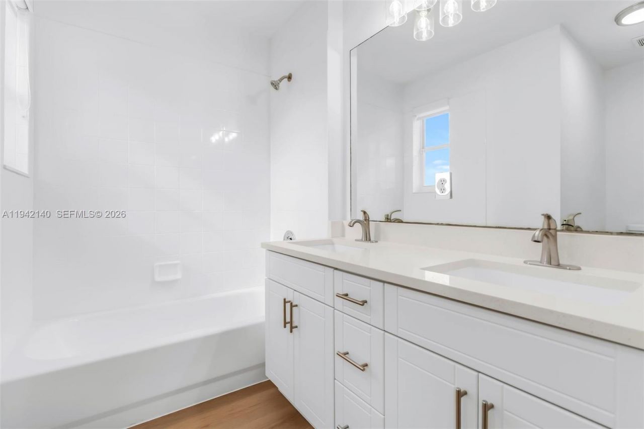 17356 SW 21st St, Miramar, FL 33029 Photo