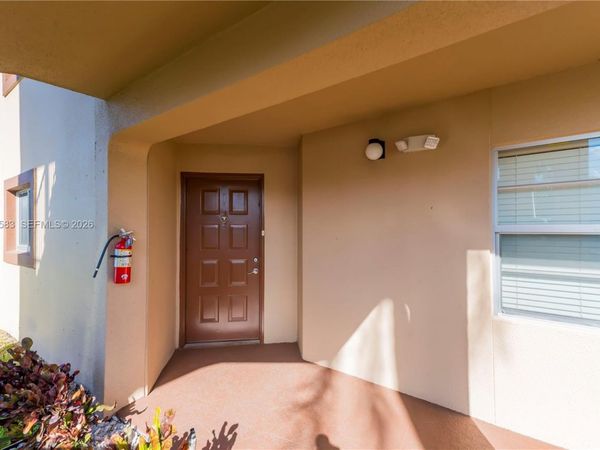 13105 SW 16th Ct, Unit 101L, Pembroke Pines, FL 33027
