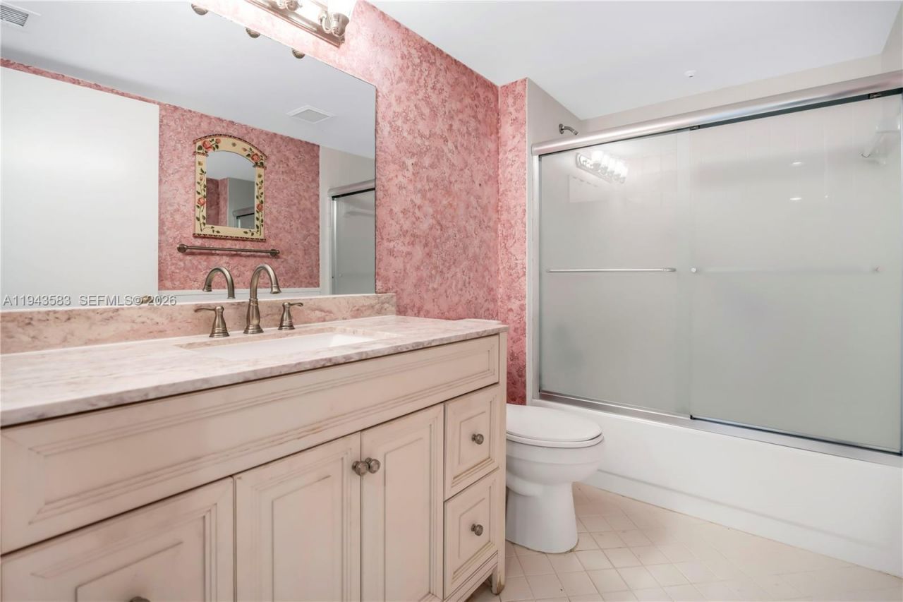 13105 SW 16th Ct, Unit 101L, Pembroke Pines, FL 33027 Photo