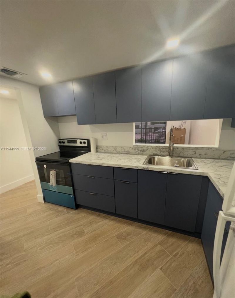 8015 SW 107th Ave, Unit 213, Miami, FL 33173 Photo