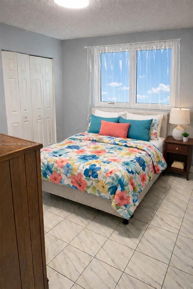 10090 NW 80th Ct, Unit 1540, Hialeah Gardens, FL 33016 Photo