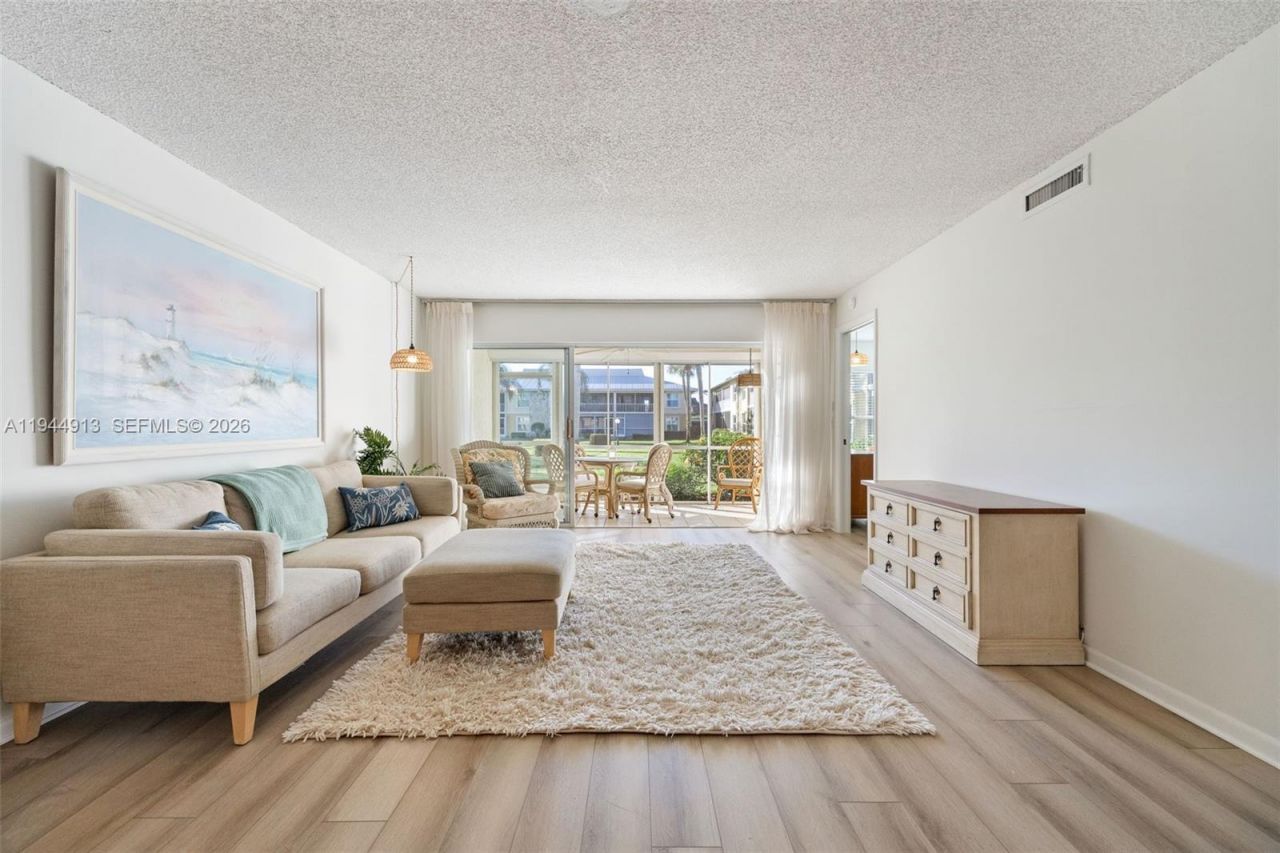 401 Charlemagne Blvd, Unit c112, Naples, FL 34112 Photo