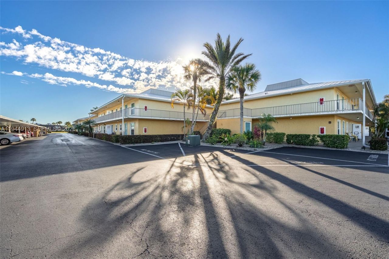 401 Charlemagne Blvd, Unit c112, Naples, FL 34112 Photo