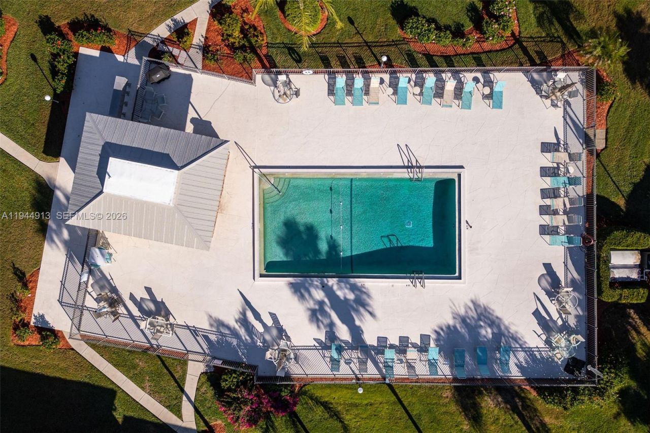 401 Charlemagne Blvd, Unit c112, Naples, FL 34112 Photo