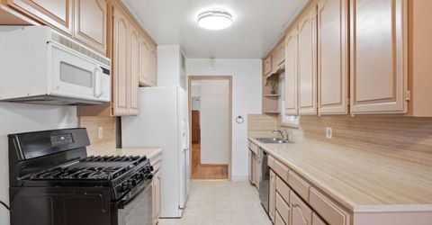 1402 W Orangeburg Ave, Modesto, CA 95350 Photo