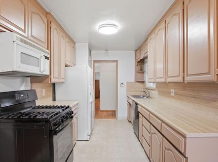 1402 W Orangeburg Ave, Modesto, CA 95350 Photo