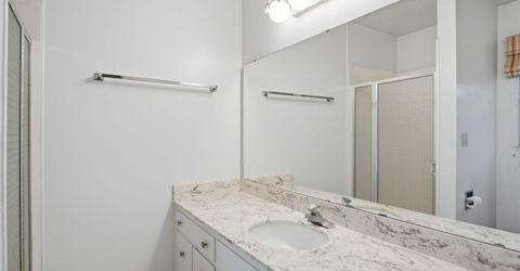 1402 W Orangeburg Ave, Modesto, CA 95350 Photo