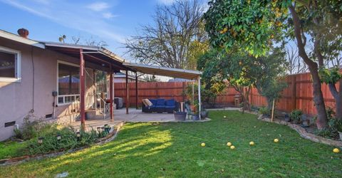 1402 W Orangeburg Ave, Modesto, CA 95350 Photo