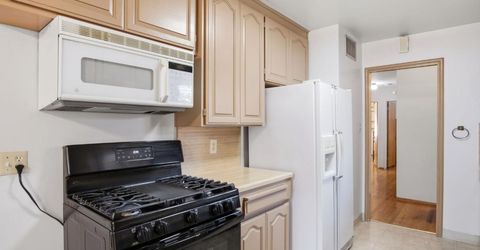 1402 W Orangeburg Ave, Modesto, CA 95350 Photo