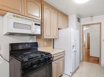 1402 W Orangeburg Ave, Modesto, CA 95350 Photo