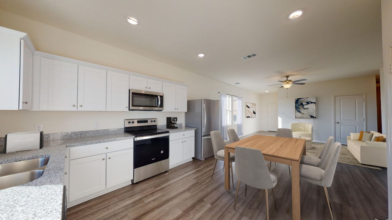 5274 Cottage Landing Drive Photo 1