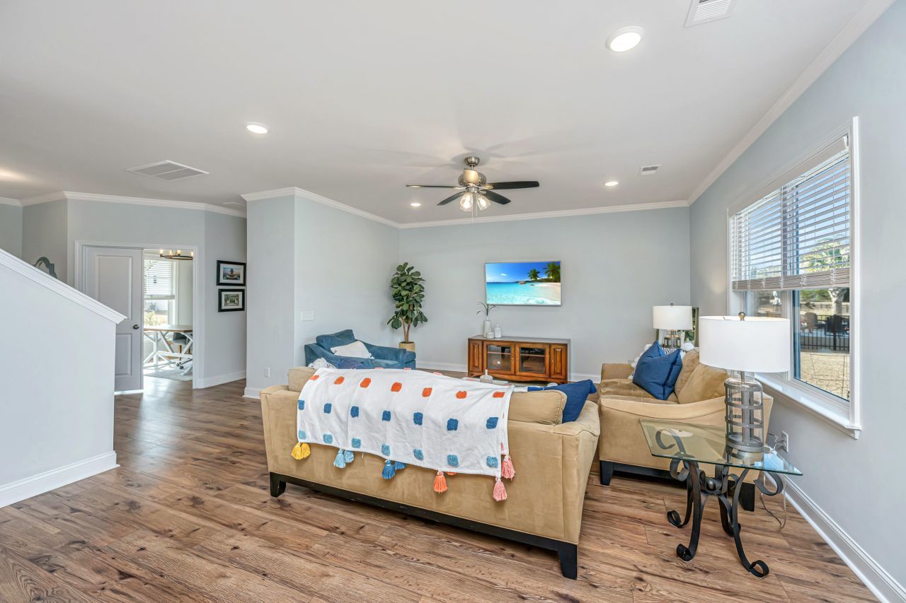 5049 Cranesbill Way Photo 12