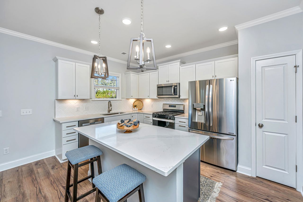 5049 Cranesbill Way Photo 14