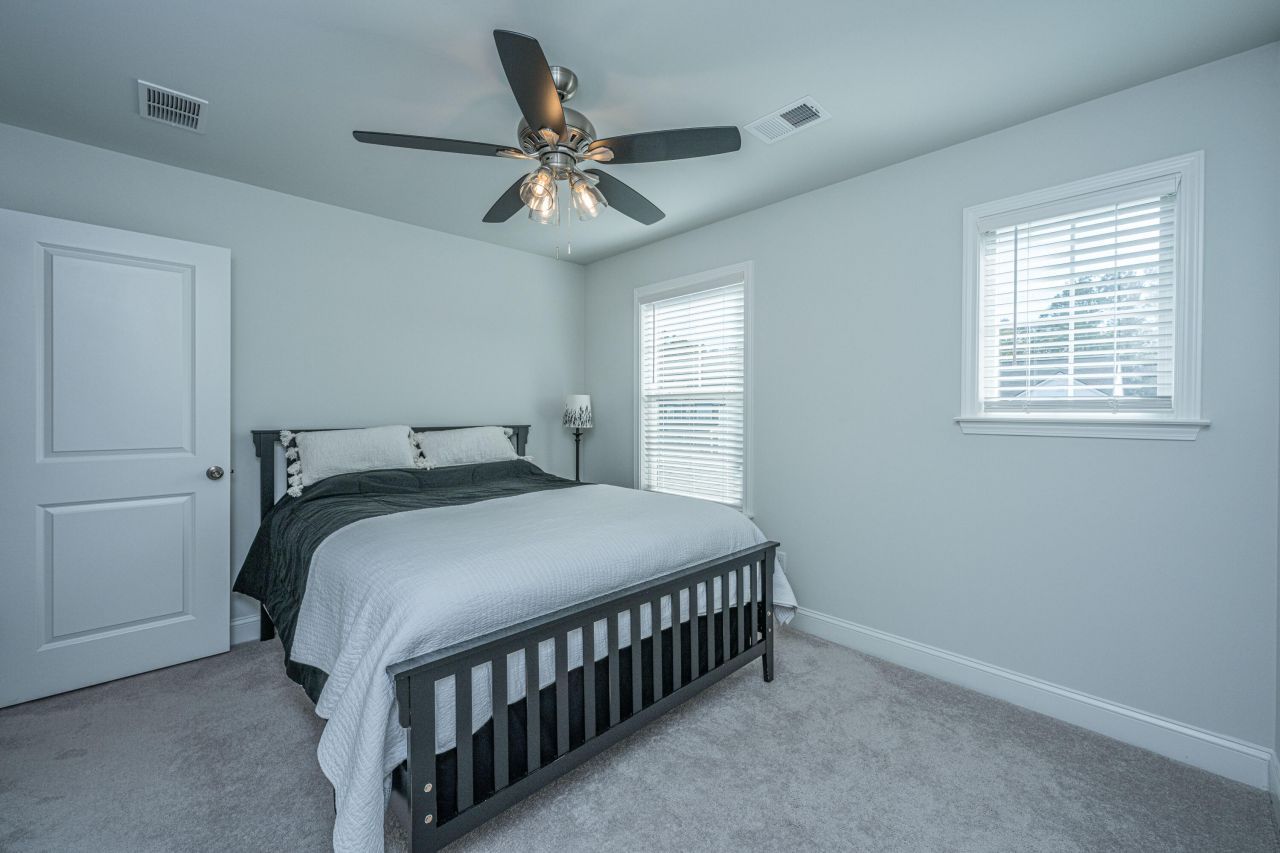 5049 Cranesbill Way Photo 29