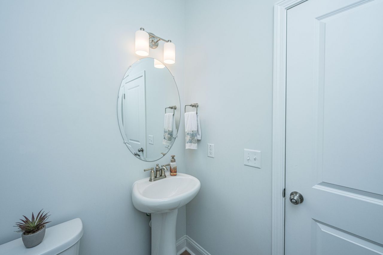 5049 Cranesbill Way Photo 40