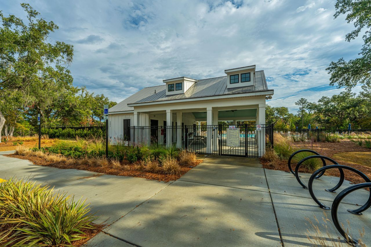 5049 Cranesbill Way Photo 43