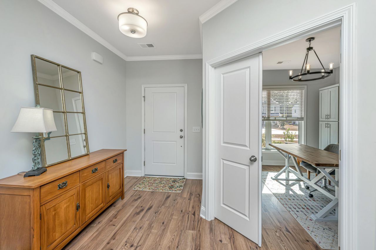 5049 Cranesbill Way Photo 7