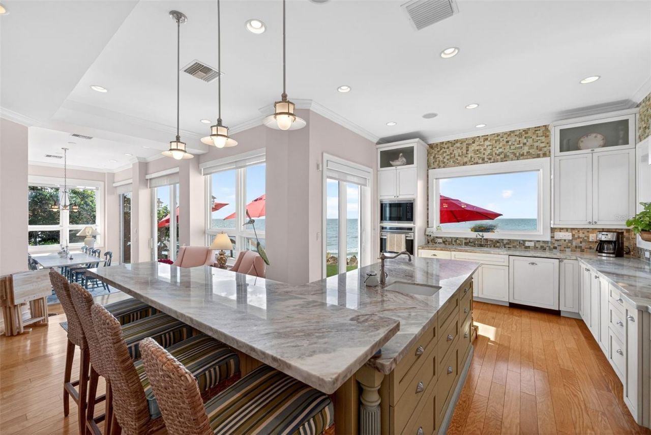 7152 Point Of Rocks Circle, Sarasota, FL 34242 Photo