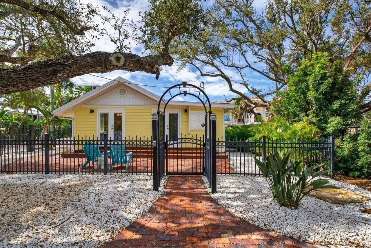 7152 Point Of Rocks Circle, Sarasota, FL 34242 Photo