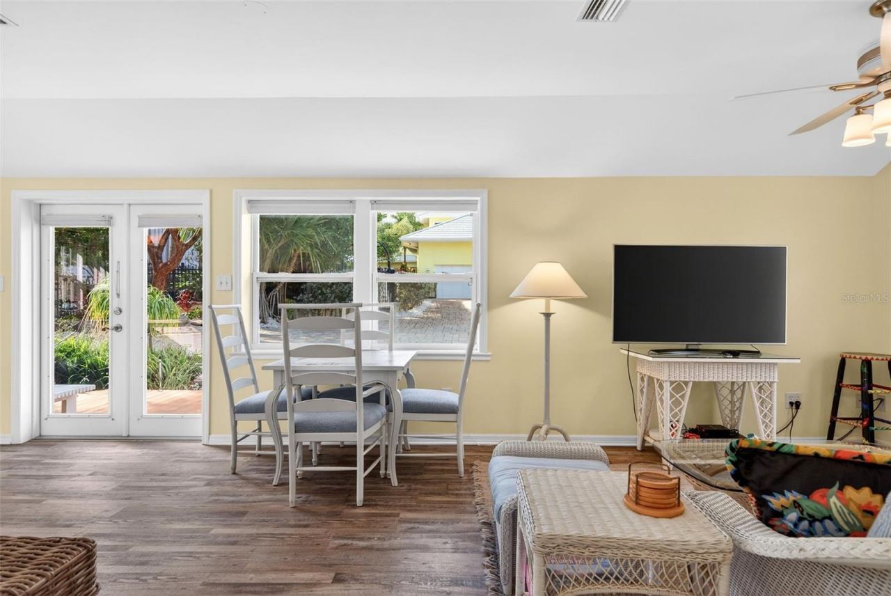 7152 Point Of Rocks Circle, Sarasota, FL 34242 Photo