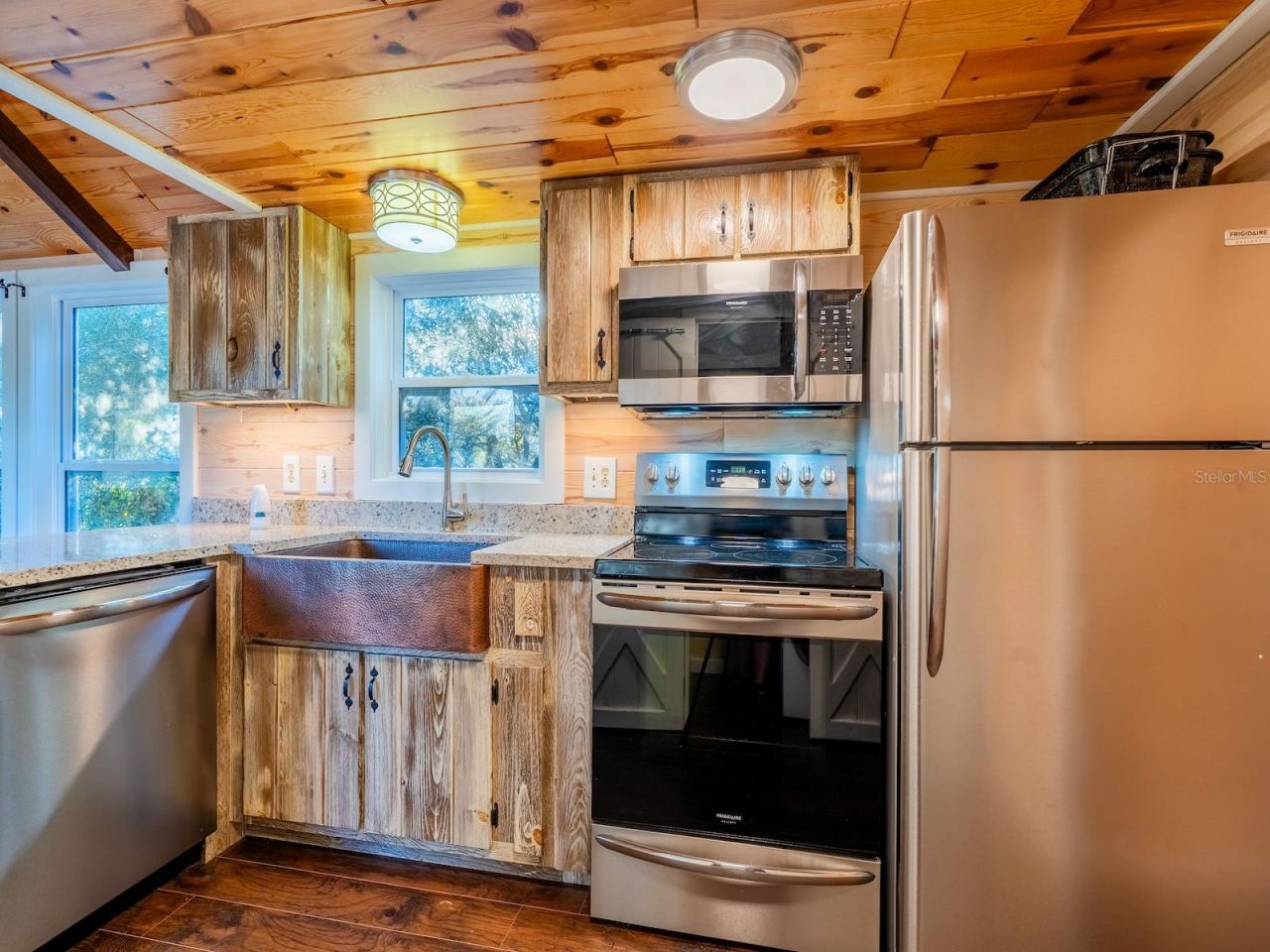 5600 NE Nfr 5, Silver Springs, FL 34488 Photo