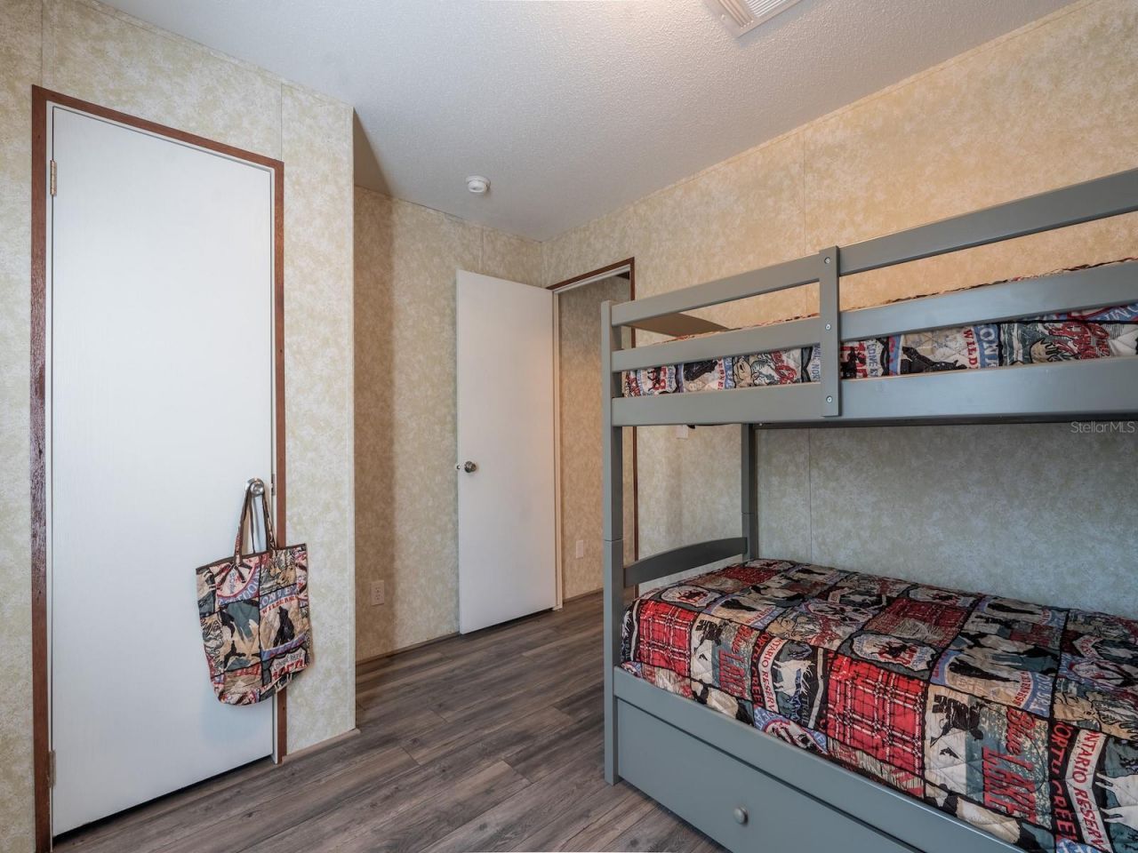 5600 NE Nfr 5, Silver Springs, FL 34488 Photo