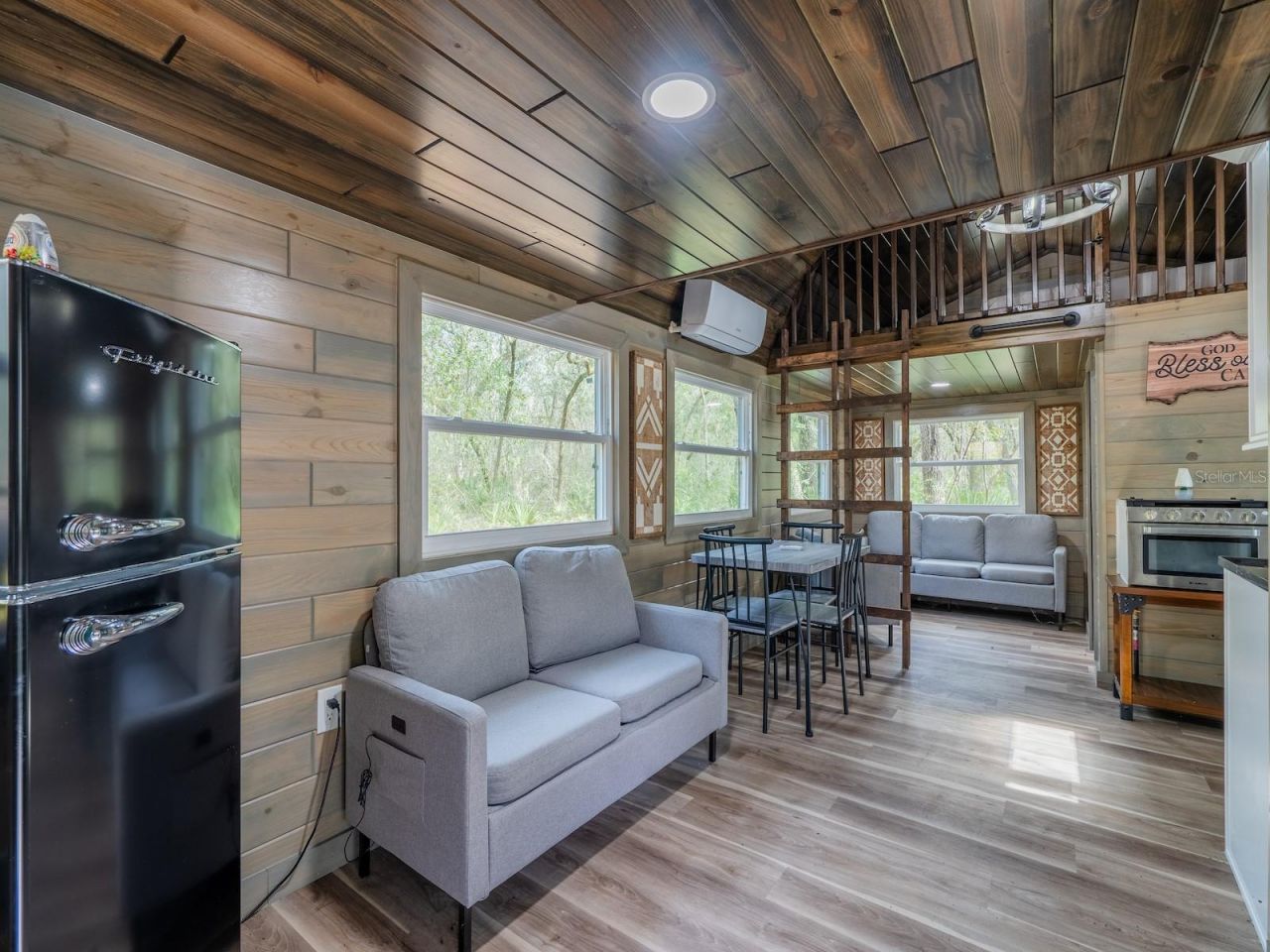 5600 NE Nfr 5, Silver Springs, FL 34488 Photo