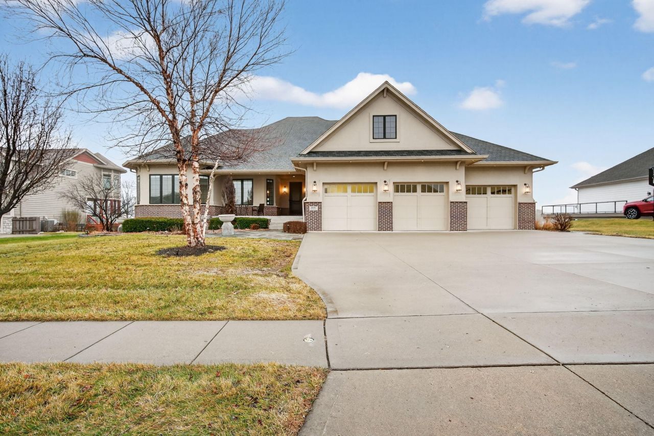 4107 NE Bellagio Circle Ankeny, IA 50021