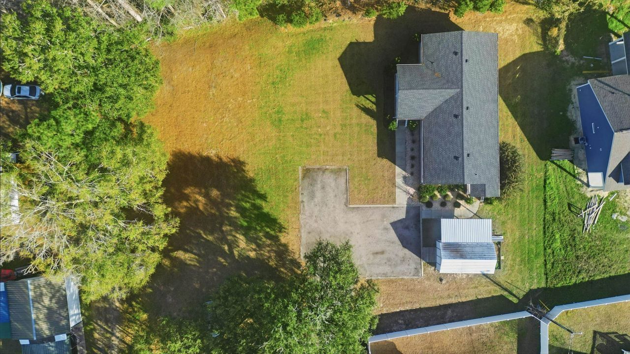 24 Samy Ln. Photo 16