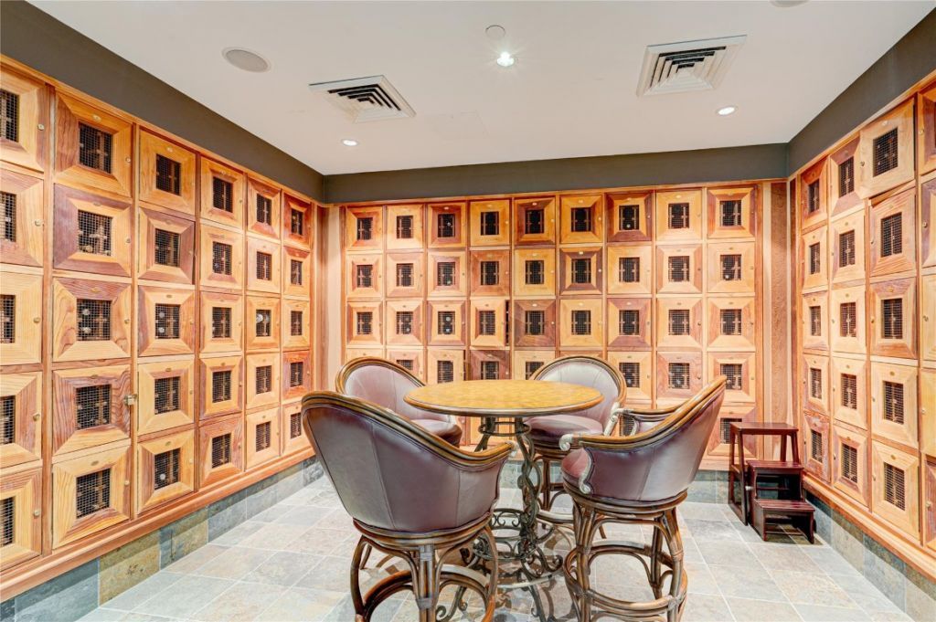 4240 Galt Ocean Drive, Unit 704, Fort Lauderdale, FL 33308 Photo