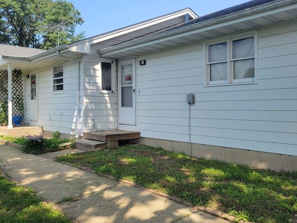 39W340 W Route 20 Highway, Elgin, IL 60124