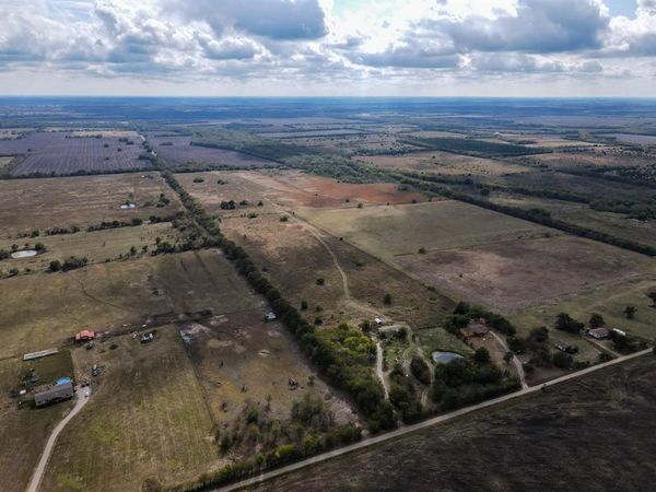 1412 CR 3830, Bonham, TX 75496