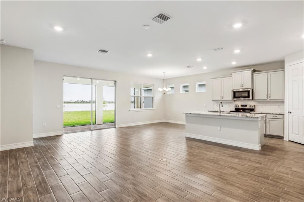 560 Spring Hill Lake Loop, Cape Coral, FL 33993 Photo