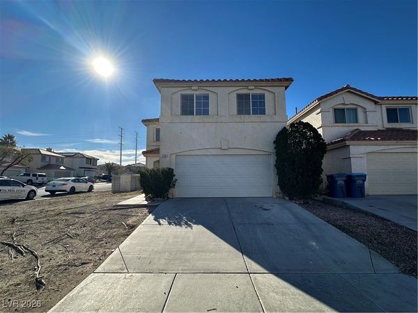 729 Persian Violet Avenue , Las Vegas, NV 89183