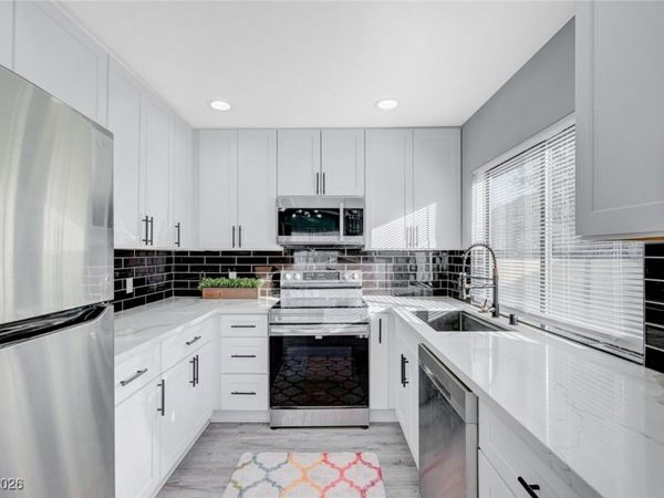 1040 Neil Armstrong Circle, Las Vegas, NV 89145