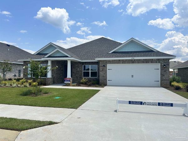 6988 Terrapin Dr, Pace, FL 32571