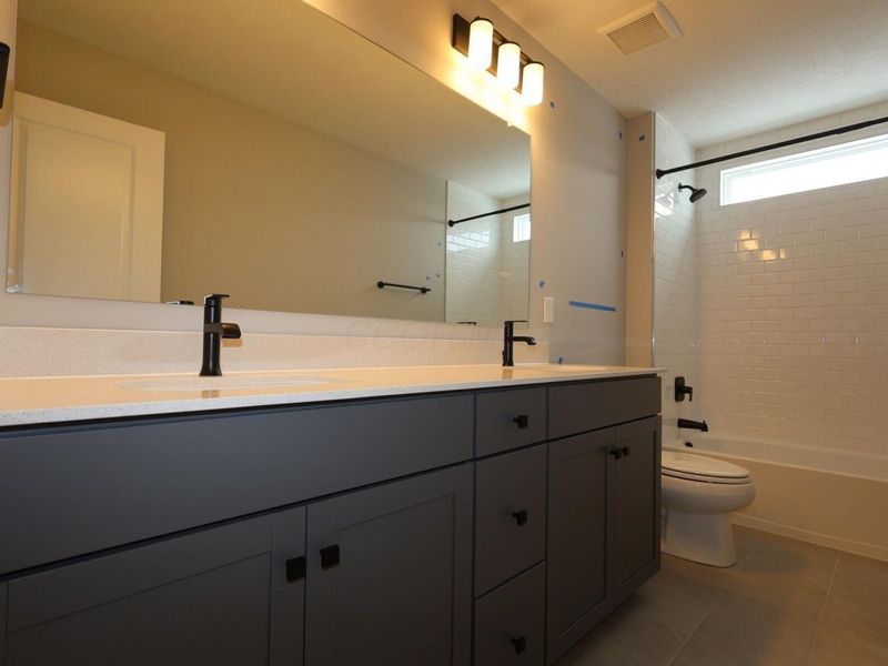 1152 Interchange Drive, Plain City, OH 43064 Photo 11