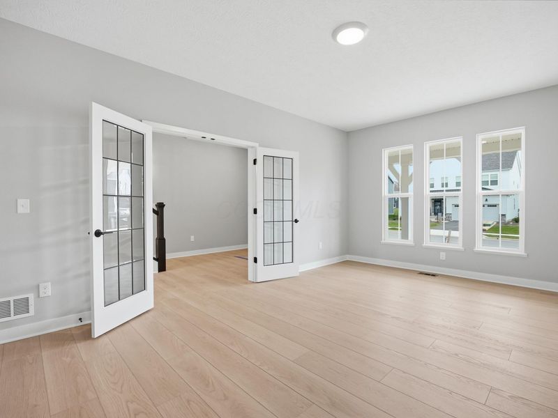 1152 Interchange Drive, Plain City, OH 43064 Photo 4