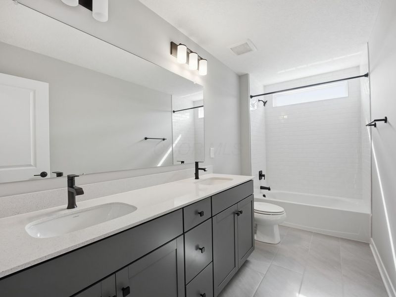 1152 Interchange Drive, Plain City, OH 43064 Photo 8