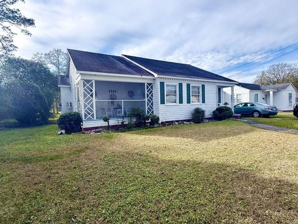 319 West End Rd, New Roads, LA 70760