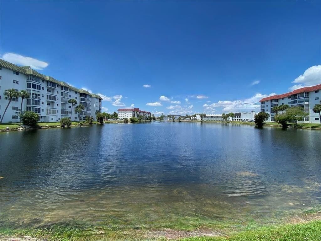 4750 NW 22nd Court, Unit 420, Lauderhill, FL 33313 Photo