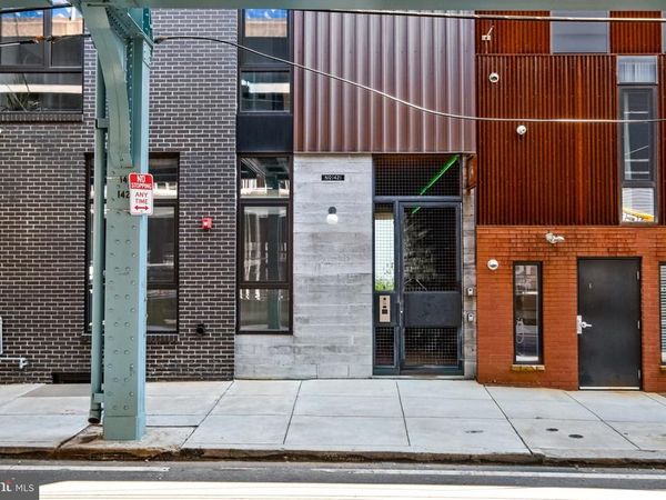 1421 23 N FRONT STREET, PHILADELPHIA, PA 19122