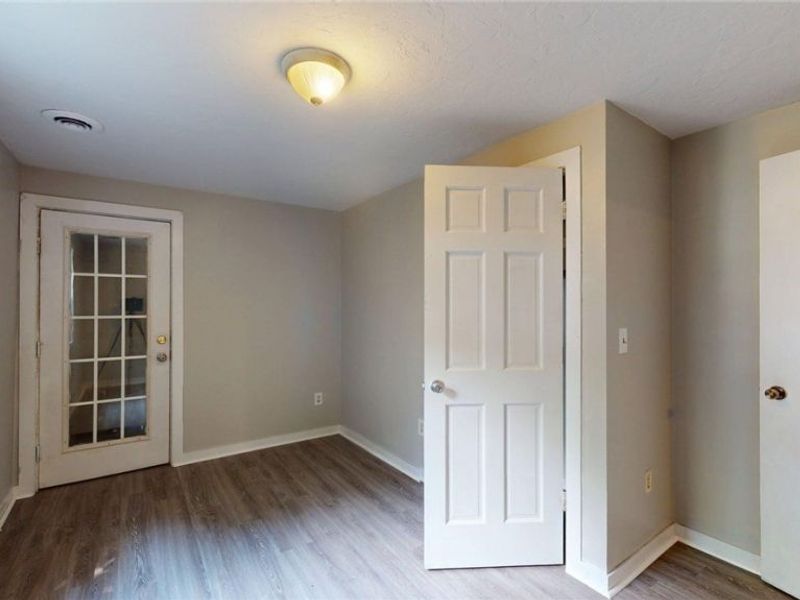 7023 Clark Avenue, Cleveland, OH 44102 Photo 20