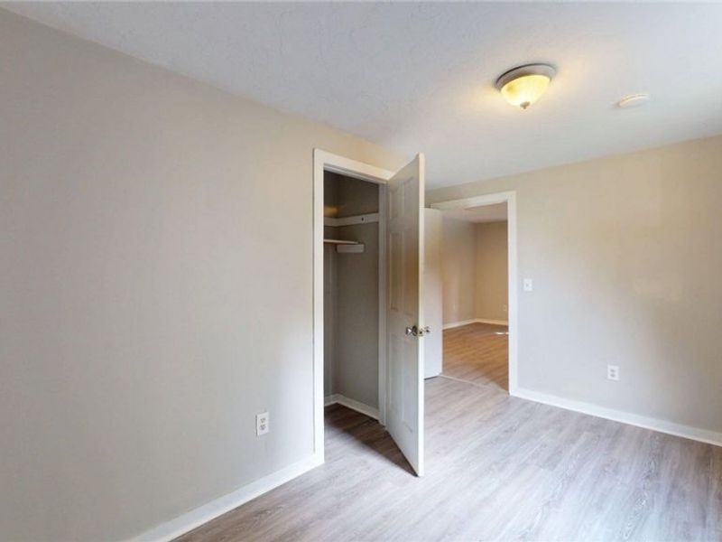 7023 Clark Avenue, Cleveland, OH 44102 Photo 21