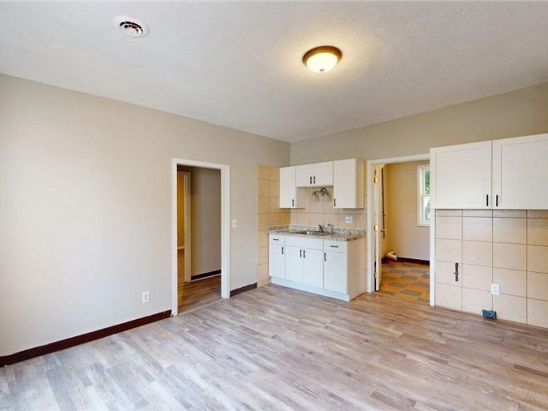 7023 Clark Avenue, Cleveland, OH 44102 Photo 36